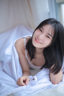 苍井空《老师请抱我》免费观看